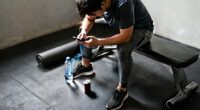 5 Harmful Habits That Make A Stressful Day Even Worse